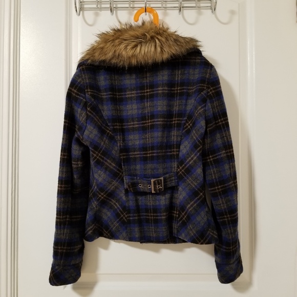 Jacket - Picture 5 of 8